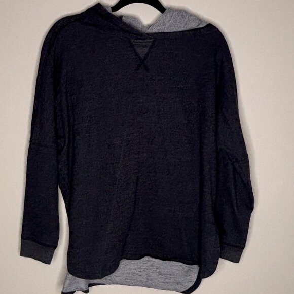 The North Face Gray Pullover Hoodie Women's Size M Medium Lightweight Wide Cut - Picture 7 of 8